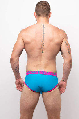 Sukrew Apex Brief