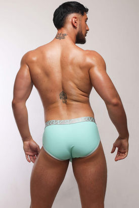 Sukrew Blast Apex Brief