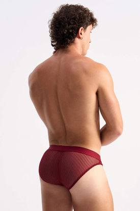 TEAMM8 Casanova Brief