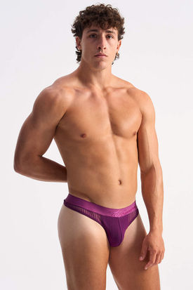 TEAMM8 Casanova Thong