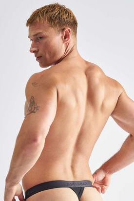 TEAMM8 Reign Thong - Onyx